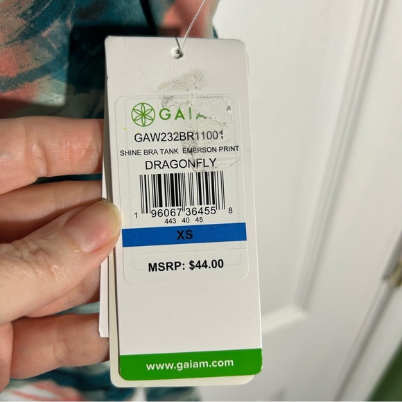 Gaiam Woman’s Dragonfly Shine Bra Tank. Size XS. Emerson Print. OM-DRI - Picture 15 of 16